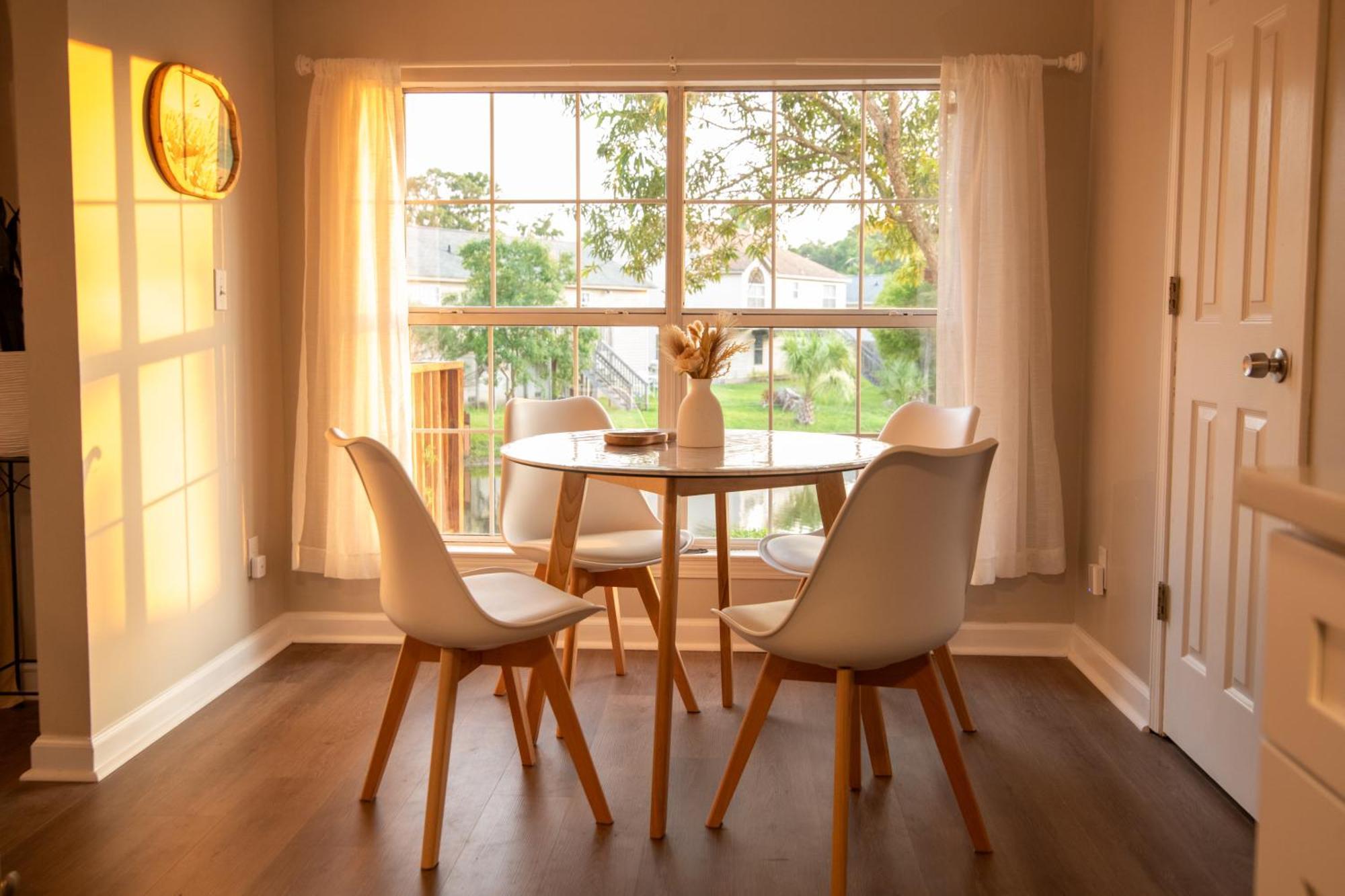 Savannah Lakefront Retreat Near Tybee Beach With King Bed And Free Parking Exterior photo